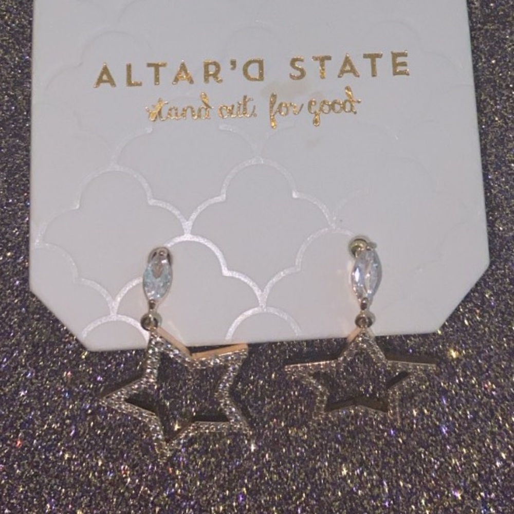 Earings